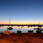 Beautiful With Shared Pool,vila Da * Alvor