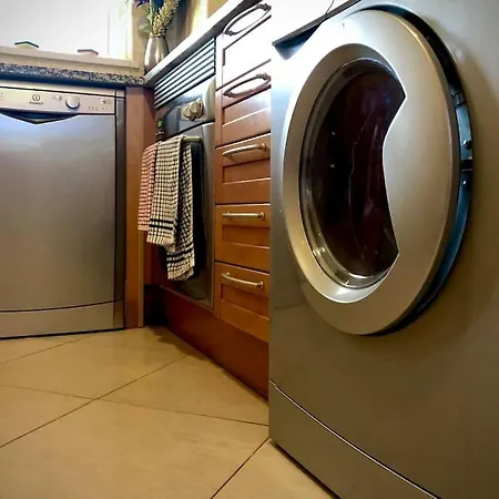 Beautiful With Shared Pool,vila Da Διαμέρισμα