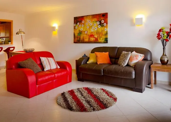 דירה Beautiful With Shared Pool,vila Da אלבור