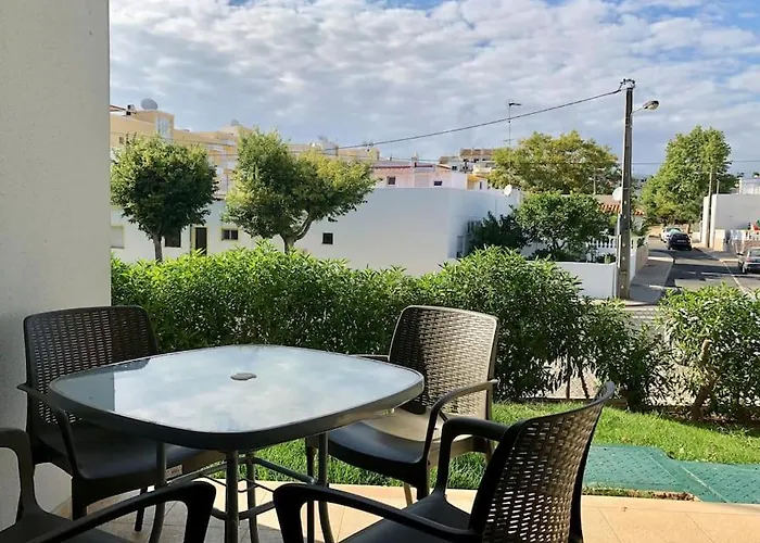 דירה Beautiful With Shared Pool,vila Da אלבור