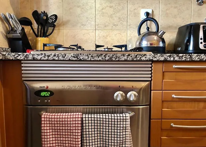 דירה Beautiful With Shared Pool,vila Da אלבור