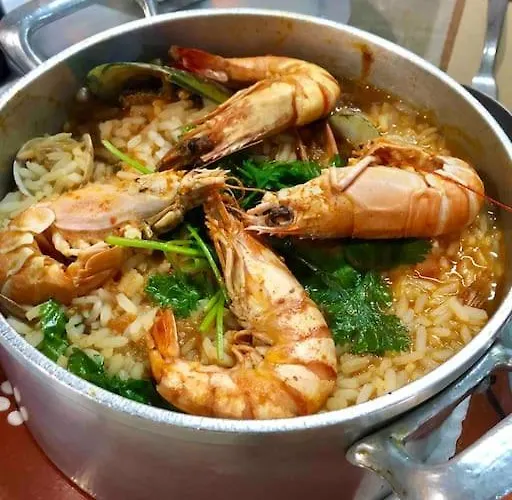 Beautiful With Shared Pool,vila Da * אלבור