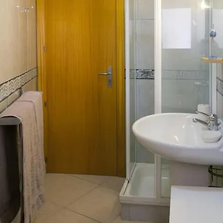 Apartment Beautiful With Shared Pool,vila Da Alvor
