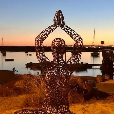 Beautiful With Shared Pool,vila Da *