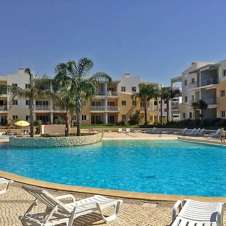 Beautiful With Shared Pool,vila Da Apartment *